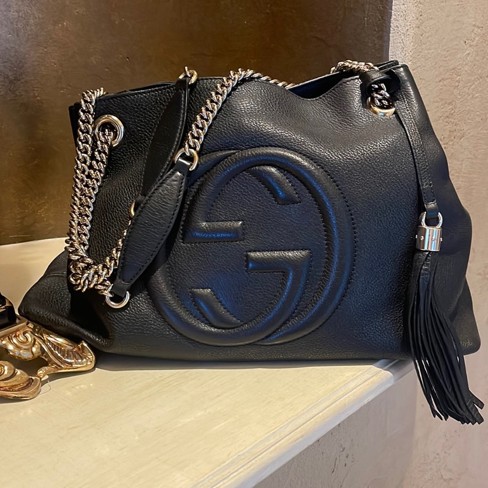 Gucci shoulder bag🌹